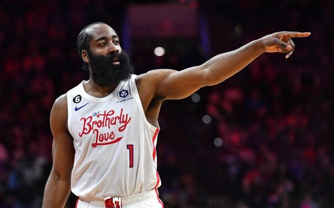 太阳战雷霆伤病报告：布克出战成疑，哈尔滕施泰因等因伤缺席