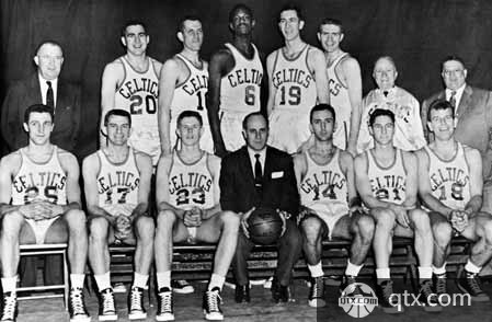 小吧前方提问斯普利特！主帅对杨瀚森本场表现相当认可！一起听听