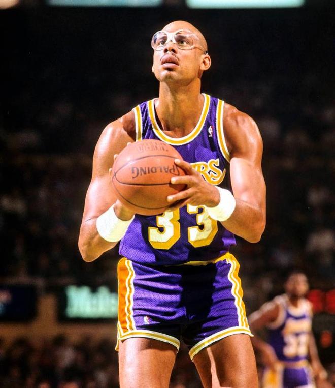 心病也是病！巴萨队长勇敢暂停：阿劳霍申请无限期心理假期