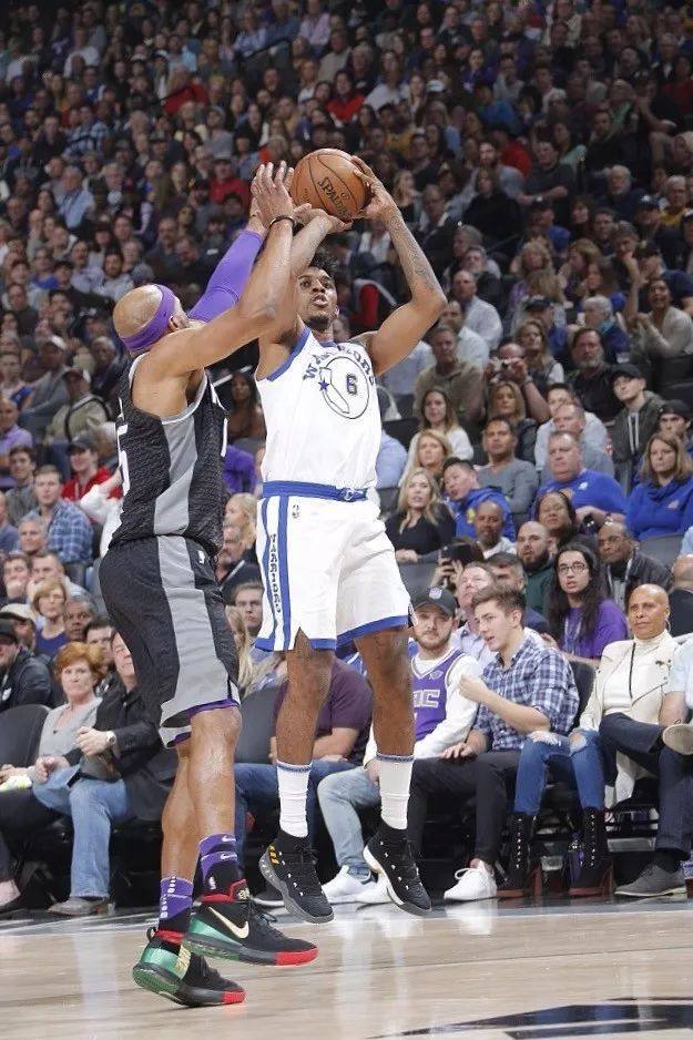 美因茨vs门兴格拉德巴赫：李在城、阿米里首发，雷纳、尼科-埃尔维迪出战