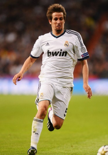 意难平？7天3战2胜1平，挺过难关的枪手迎来甜蜜12月，决战在春季